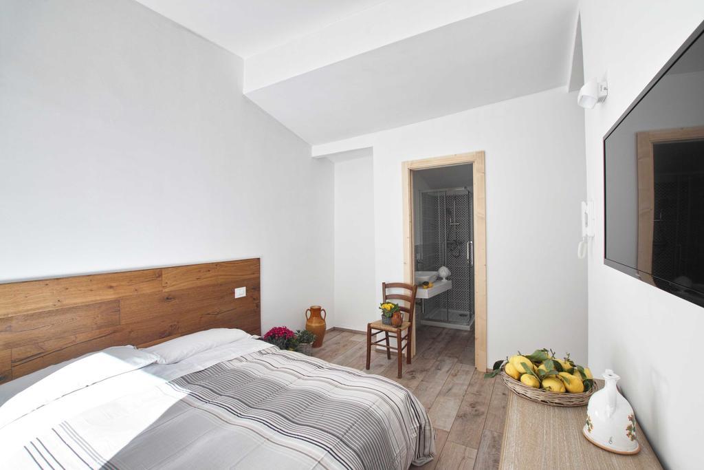 Porta Degli Antichi Casali Bed & Breakfast Conversano Eksteriør bilde